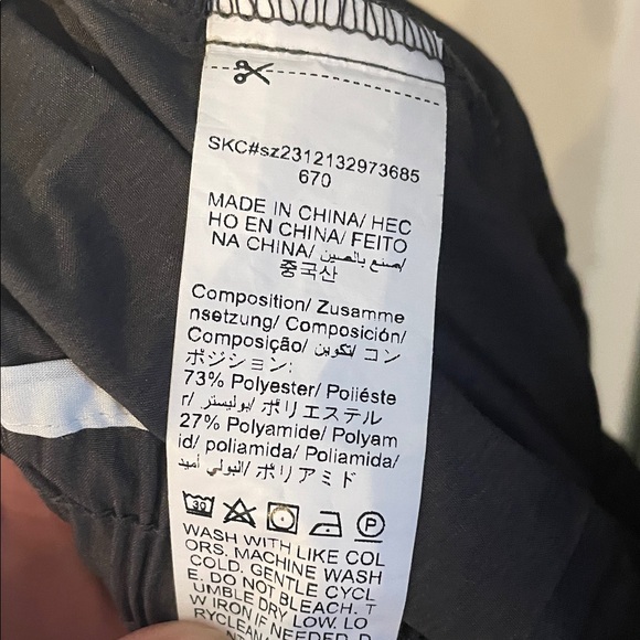 🌸2/$10 Dark Grey Wide-Leg Pants with Drawstring - Picture 9 of 9